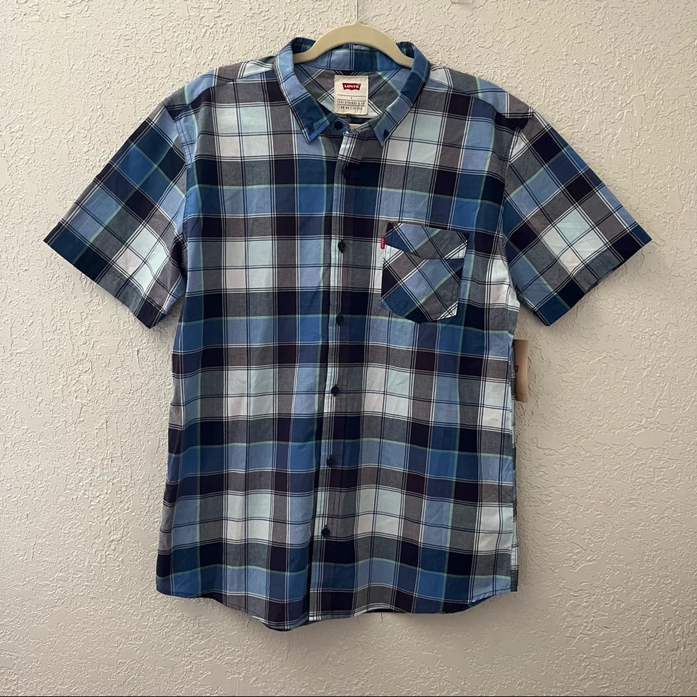 Levi Strauss & Co. men’s one pocket short sleeve button- up shirt, L, blue plaid